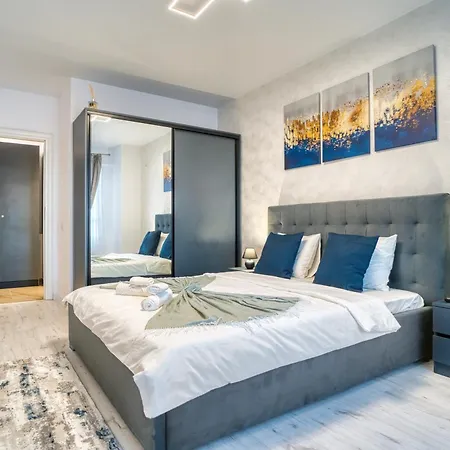 Stylish Hideaway Near Center Apartment Bucharest