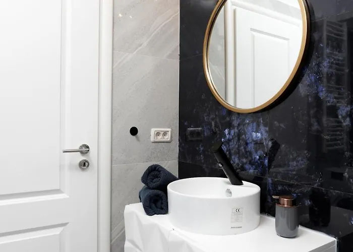 Stylish Near Center Apartman Bukarest