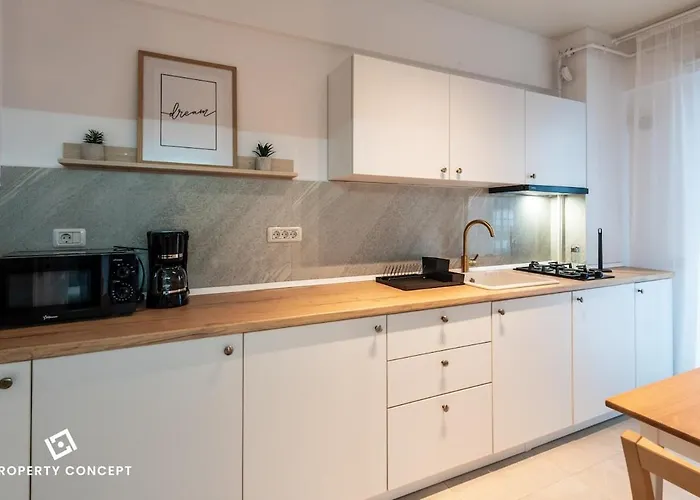 Stylish Near Center Apartman