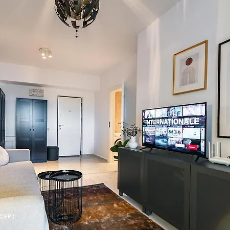 Stylish Near Center شقة بوخارست