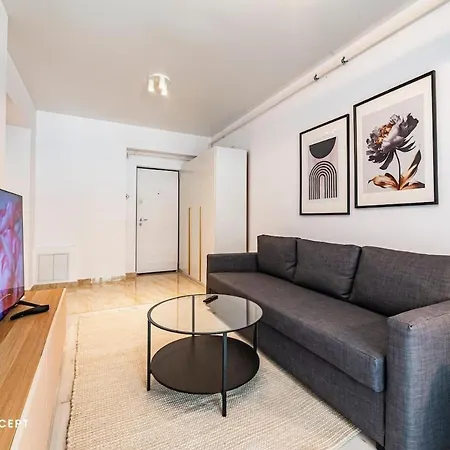 Stylish Near Center Appartement *